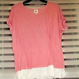 Red pinstriped faux layered tee. Size PXXL